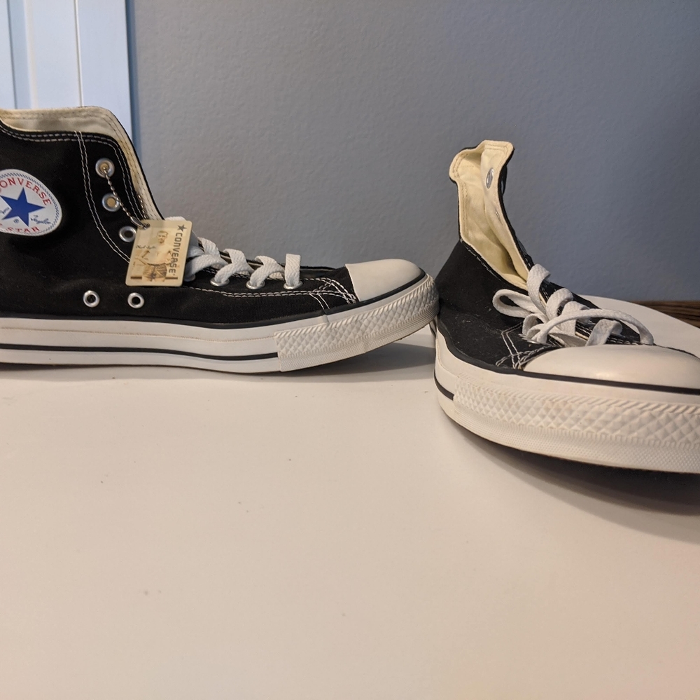 Men's converse